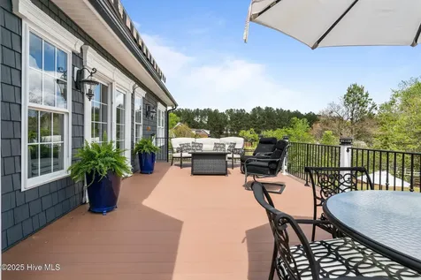 414 Mclendon Hills Drive West End NC 27376