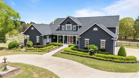 414 Mclendon Hills Drive West End NC 27376