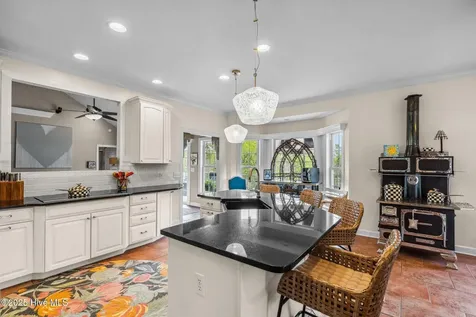414 Mclendon Hills Drive West End NC 27376
