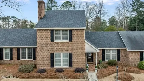 842 Westminster Lane Kinston NC 28501