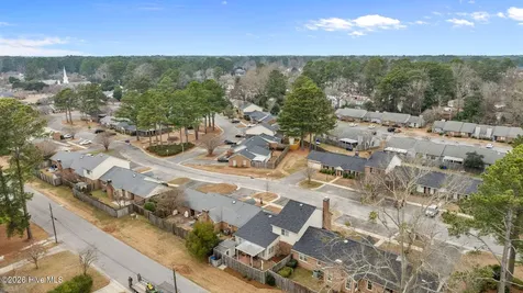 842 Westminster Lane Kinston NC 28501