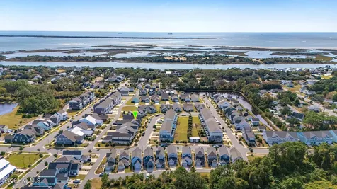 130 Whimbrel Way Beaufort NC 28516