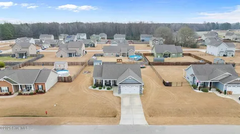 106 Hidden Maple Court Goldsboro NC 27530