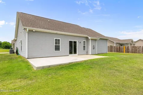 106 Hidden Maple Court Goldsboro NC 27530