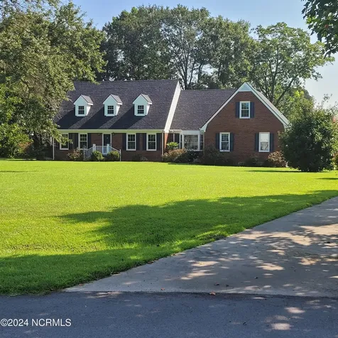 97 Planters Walk Lane Clinton NC 28328