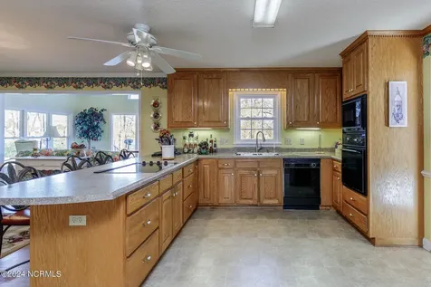 97 Planters Walk Lane Clinton NC 28328