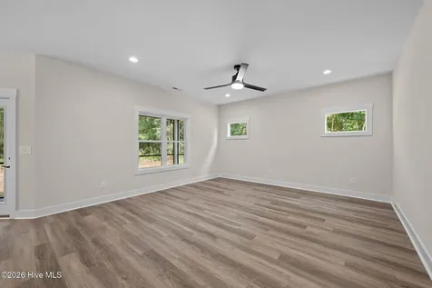 31 Currituck Court Oriental NC 28571