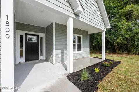 31 Currituck Court Oriental NC 28571