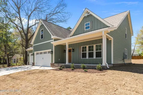 205 Telluride Court Aberdeen NC 28315