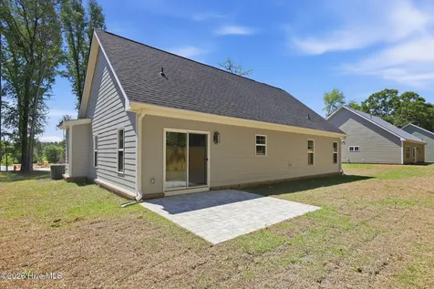 213 Telluride Court Aberdeen NC 28315