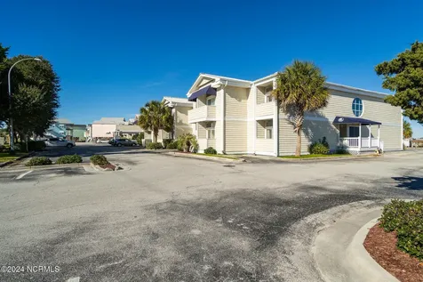 602 W Fort Macon Road Atlantic Beach NC 28512