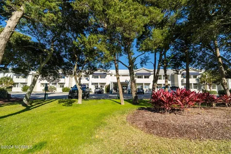 602 W Fort Macon Road Atlantic Beach NC 28512