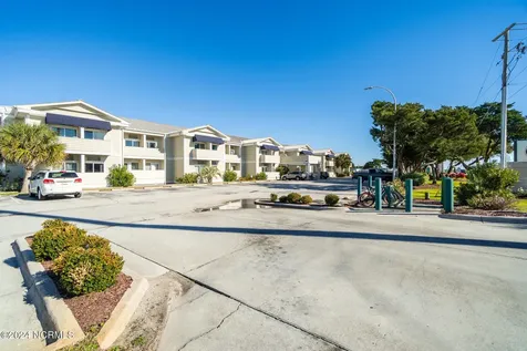 602 W Fort Macon Road Atlantic Beach NC 28512