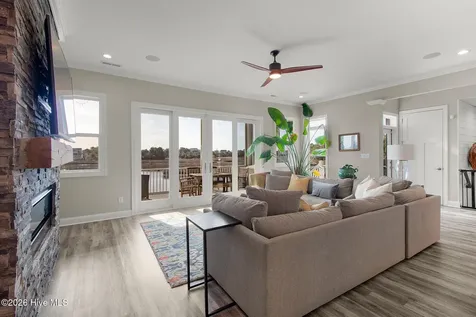 525 Sanders Lane Newport NC 28570