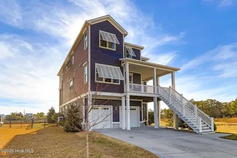 525 Sanders Lane Newport NC 28570