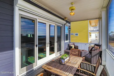 525 Sanders Lane Newport NC 28570