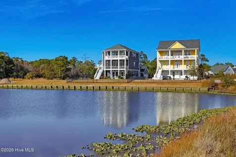 525 Sanders Lane Newport NC 28570