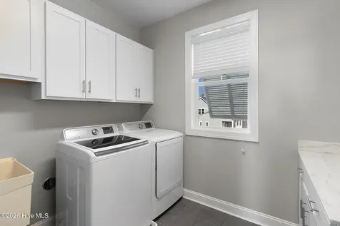 525 Sanders Lane Newport NC 28570