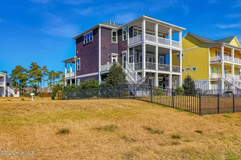 525 Sanders Lane Newport NC 28570