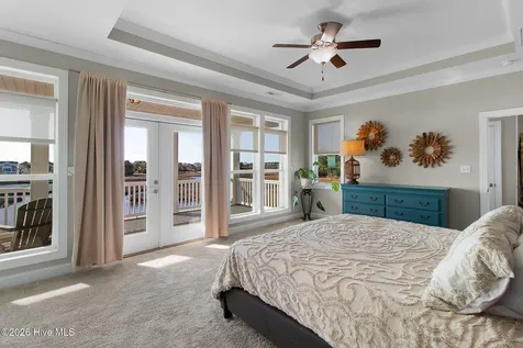 525 Sanders Lane Newport NC 28570