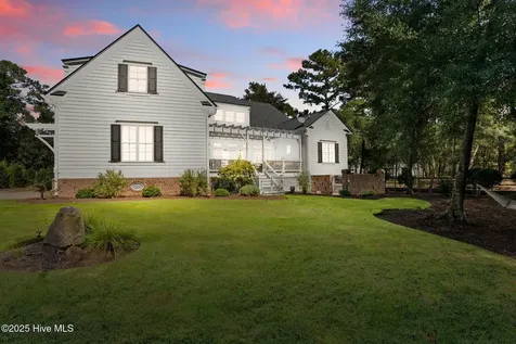663 Parish Drive SW Supply NC 28462