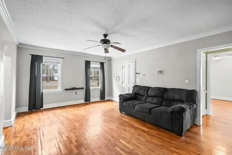 102 Sandwall Avenue Tabor City NC 28463