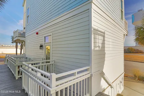 108 West Drive Atlantic Beach NC 28512