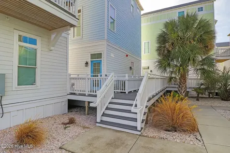 108 West Drive Atlantic Beach NC 28512