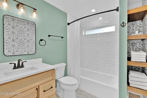 106 Green Meadows Drive Wilmington NC 28405