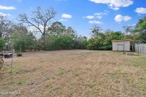 106 Green Meadows Drive Wilmington NC 28405