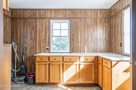 908 Jefferson Street Hamlet NC 28345