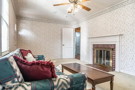908 Jefferson Street Hamlet NC 28345