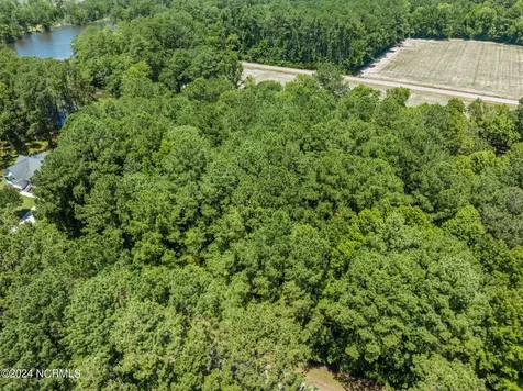 806 Sailhaven Drive Oriental NC 28571