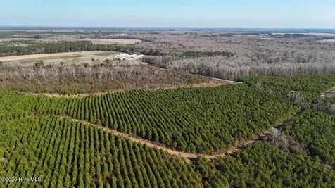 0 White Oak River Road Maysville NC 28555