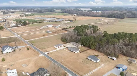3905 Hudsons Crossroads Road Greenville NC 27858