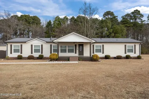 3905 Hudsons Crossroads Road Greenville NC 27858