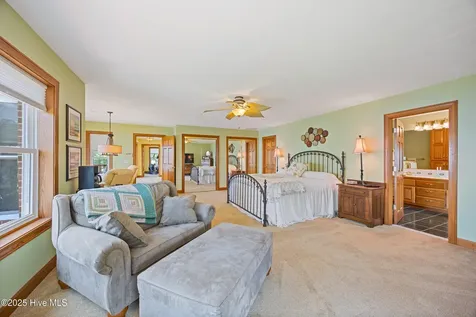 953 Old Ferry Road Edenton NC 27932