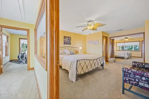 953 Old Ferry Road Edenton NC 27932