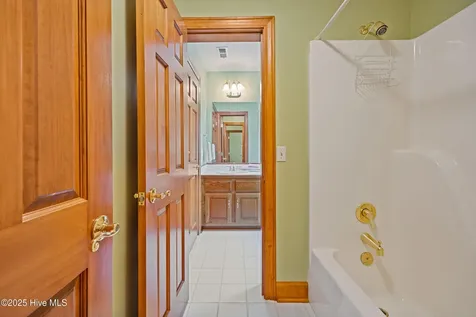 953 Old Ferry Road Edenton NC 27932