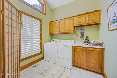 953 Old Ferry Road Edenton NC 27932
