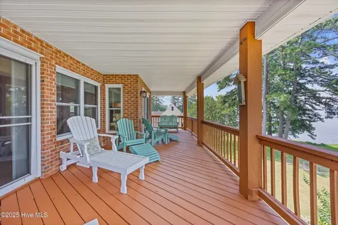 953 Old Ferry Road Edenton NC 27932