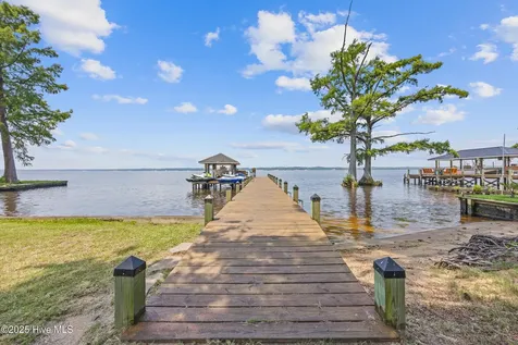 953 Old Ferry Road Edenton NC 27932