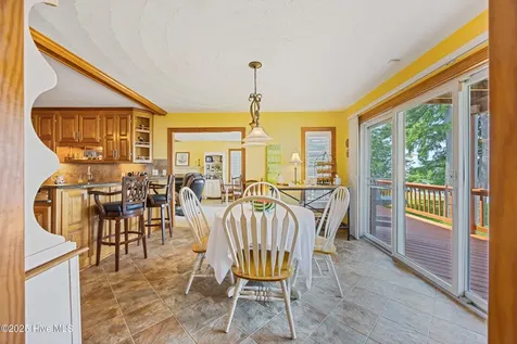 953 Old Ferry Road Edenton NC 27932