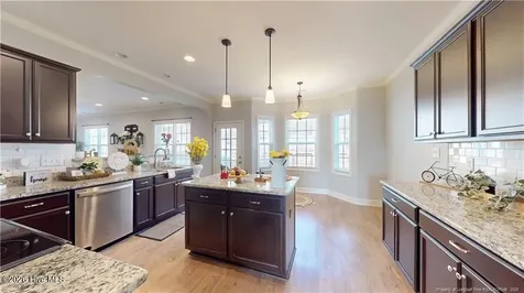 216 Weston Woods Street Raeford NC 28376