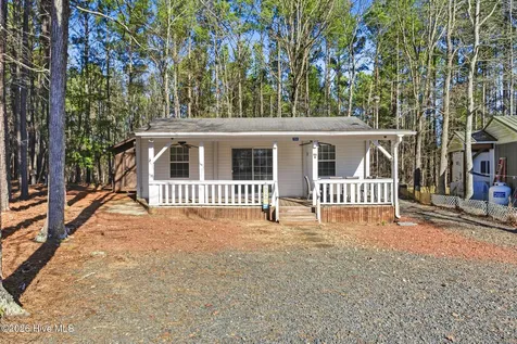 154 Roberts Ridge Road Mount Gilead NC 27306