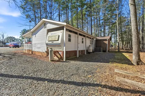 154 Roberts Ridge Road Mount Gilead NC 27306