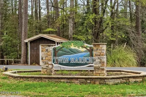 154 Roberts Ridge Road Mount Gilead NC 27306
