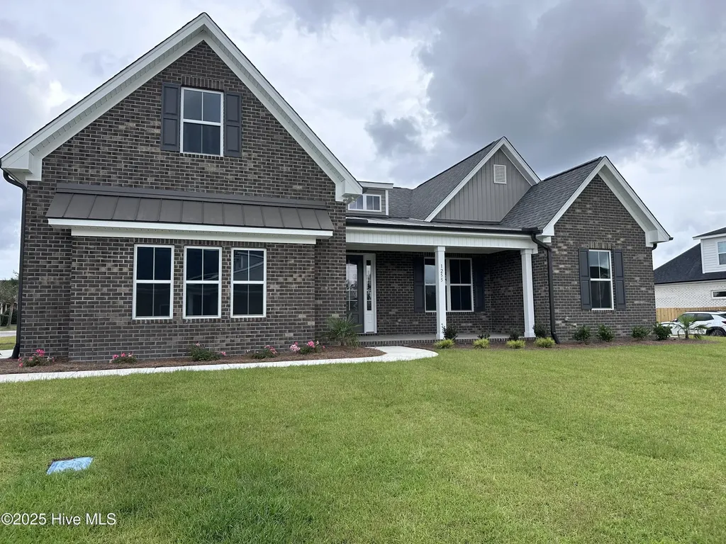 1165 Sabel Loop SE Bolivia NC 28422