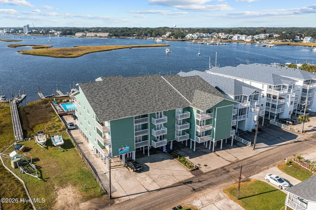 111 Florida Avenue Carolina Beach NC 28428