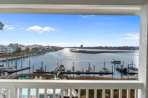 111 Florida Avenue Carolina Beach NC 28428